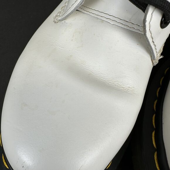 Dr Martens 1460 White‎ Smooth Leather Lace Up Combat Boots 8 Eye Size US 8 - Picture 10 of 11